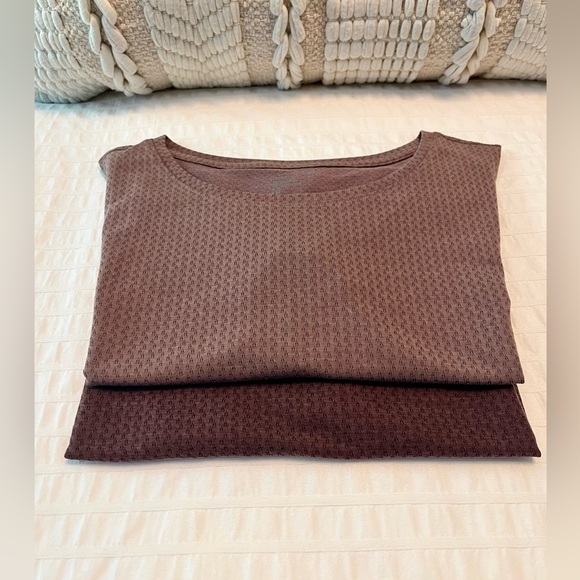 🩷🤎GapFit Breathe Tie-Front Tank Tops NWOT, Size XS (Bundle of 2) - Picture 8 of 11